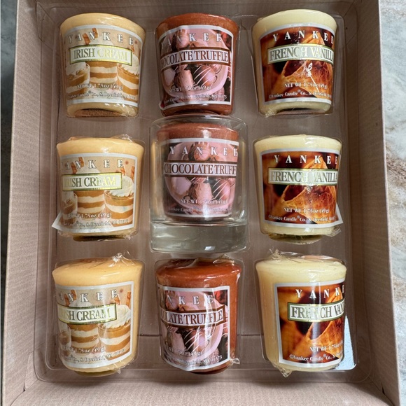 New never opened Yankee Favorites 10-pc sampler set. Very fragrant!! - Picture 3 of 6